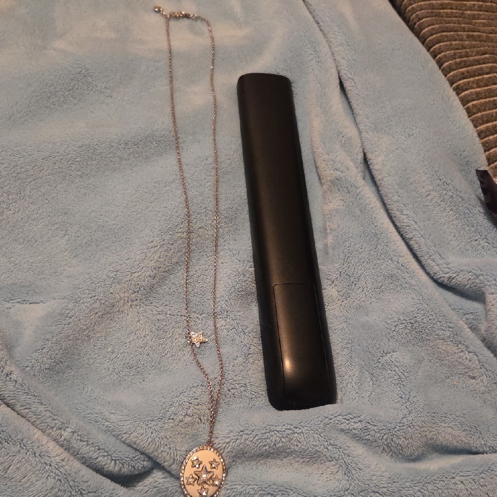 Silver Star Pendant Necklace